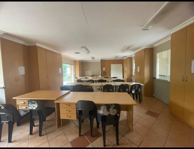 1,487M² BUSINESS CENTRE FOR SALE IN ERASMIA